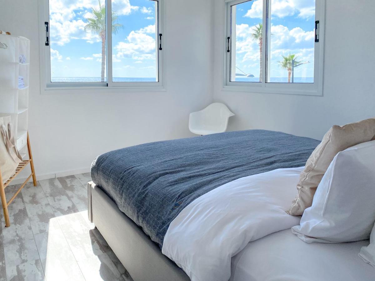 파포스 Phaedrus Living: Seaview Luxury Flat Athina Grenada 아파트 외부 사진
