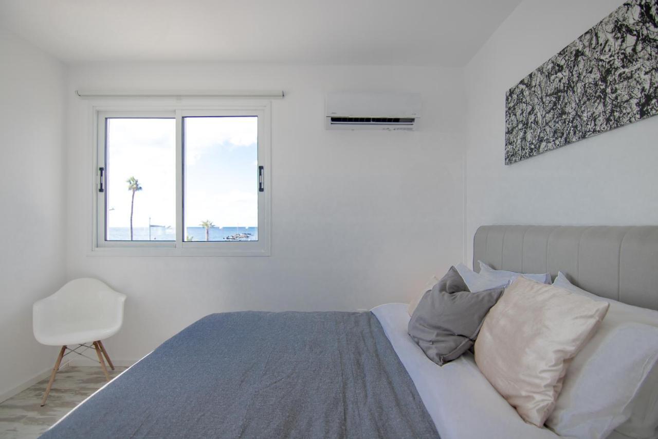 파포스 Phaedrus Living: Seaview Luxury Flat Athina Grenada 아파트 외부 사진